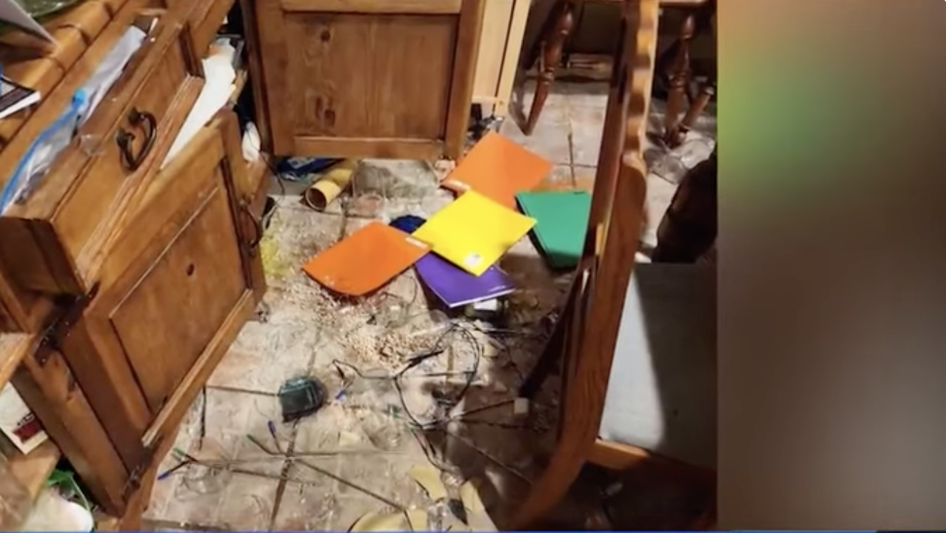 KOCO viewer shares images of quake damage